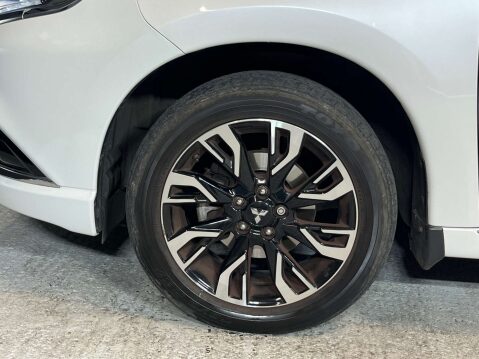 Mitsubishi Outlander 2.0 Outlander GX 4h PHEV Semi-Auto 4WD 5dr 18