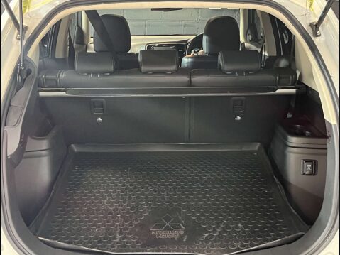 Mitsubishi Outlander 2.0 Outlander GX 4h PHEV Semi-Auto 4WD 5dr 23