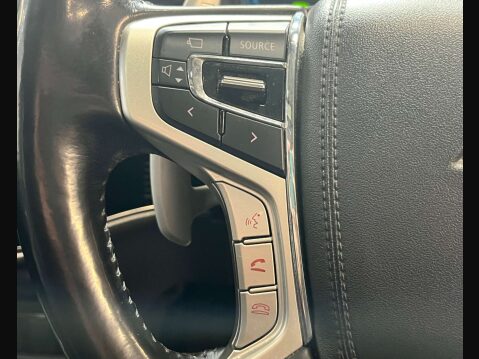 Mitsubishi Outlander 2.0 Outlander GX 4h PHEV Semi-Auto 4WD 5dr 33