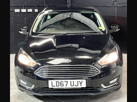 Ford Focus 1.0 Focus Titanium 5dr 4