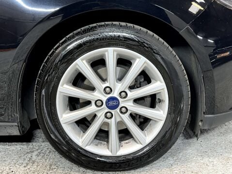 Ford Focus 1.0 Focus Titanium 5dr 10