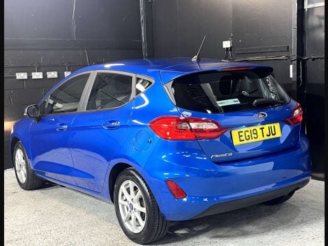 Ford Fiesta 1.1 Fiesta Zetec 5dr 3