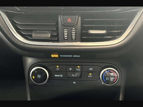 Ford Fiesta 1.1 Fiesta Zetec 5dr 38