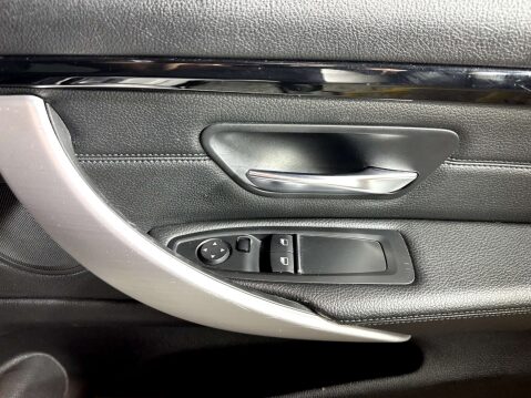 BMW 4 Series 2.0 420D M Sport Auto 2dr 26