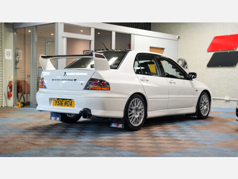 Mitsubishi Lancer 2.0 EVO VII RSII Saloon 4dr Petrol Manual (276 bhp) 2