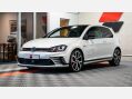 Volkswagen Golf 2.0 Golf GTi Clubsport Edition 40 3dr 1