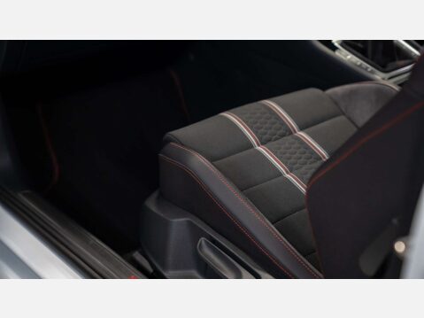 Volkswagen Golf 2.0 Golf GTi Clubsport Edition 40 3dr 20