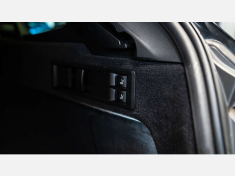 BMW 3 Series 3.0 M3 Competition M xDrive Auto 4WD 5dr 23
