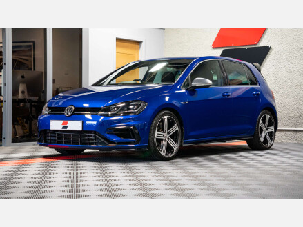 Volkswagen Golf 2.0 Golf R TSi 4Motion Semi-Auto 4WD 5dr