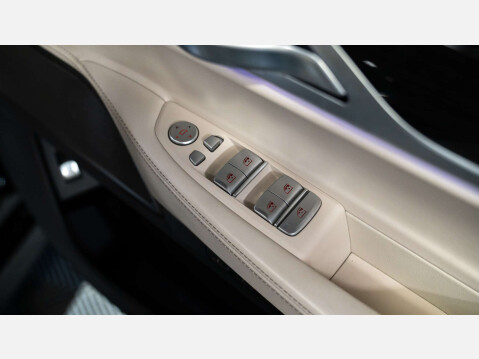 BMW 7 Series 3.0 730d xDrive M Sport MHEV Auto 4WD 4dr 11