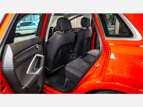 Audi Q3 1.5 Q3 Sport 35 TFSI Semi-Auto 5dr 12