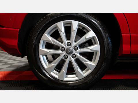 Audi Q3 1.5 Q3 Sport 35 TFSI Semi-Auto 5dr 25