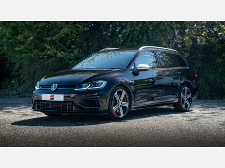 Volkswagen Golf 2.0 Golf R TSi 4Motion Semi-Auto 4WD 5dr