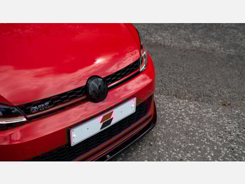 Volkswagen Golf 2.0 Golf GTi Performance TSi 5dr 19