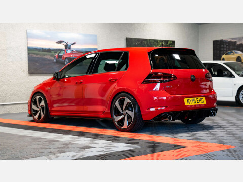 Volkswagen Golf 2.0 Golf GTi Performance TSi 5dr 5