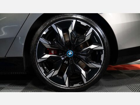 BMW I5 I5 M60 XDrive 4WD 4dr 21