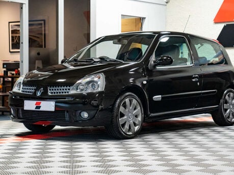 Renault Clio 2.0 Clio Renault Sport 182 16v 3dr