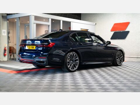 BMW 7 Series 3.0 730d xDrive M Sport MHEV Auto 4WD 4dr 2