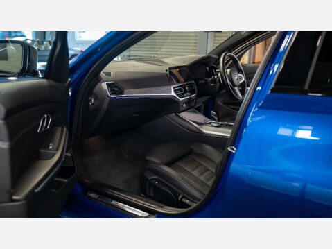 BMW 3 Series 3.0 M340D xDrive MHEV Auto 4WD 4dr 24