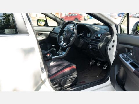 Subaru WRX Sti 2.5 WRX STi Type UK Symmetrical AWD 4WD 4dr 9
