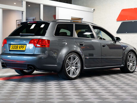 Audi RS4 4.2 Estate 5dr Petrol Manual quattro (326 g/km, 415 bhp) 3