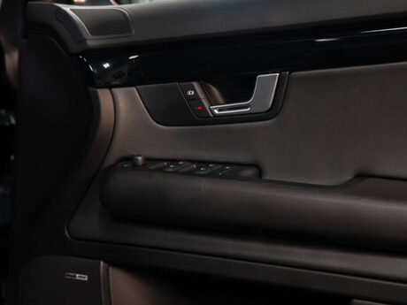 Audi RS4 4.2 Estate 5dr Petrol Manual quattro (326 g/km, 415 bhp) 41