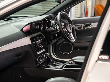 Mercedes-Benz C Class 6.2 C63 AMG Auto 5dr 19