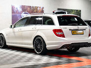 Mercedes-Benz C Class 6.2 C63 AMG Auto 5dr 7
