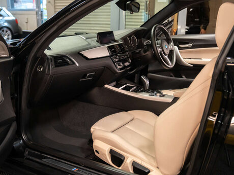 BMW 1 Series 3.0 M140I Shadow Edition Auto 3dr 17