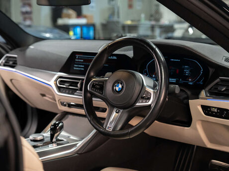 BMW 4 Series 3.0 M440d xDrive MHEV Auto 4WD 2dr 10