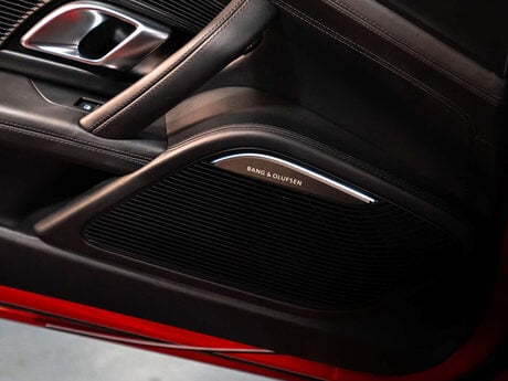 Audi R8 5.2 R8 Performance V10 Quattro Semi-Auto 4WD 2dr 15