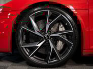 Audi R8 5.2 R8 Performance V10 Quattro Semi-Auto 4WD 2dr 27