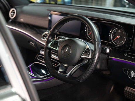 Mercedes-Benz E Class 3.0 E 350 D AMG Line Premium+ Auto 4dr 11