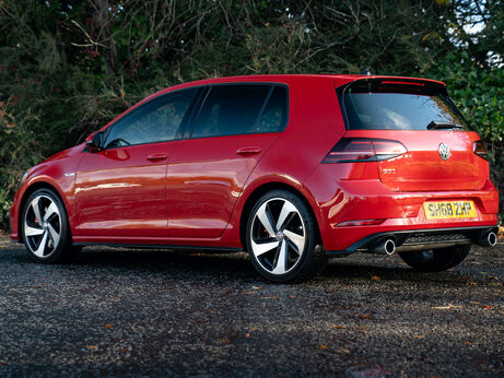 Volkswagen Golf 2.0 Golf GTi Performance TSi Semi-Auto 5dr 3