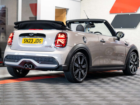 Mini Convertible 2.0 Cooper S Exclusive Auto 2dr 3