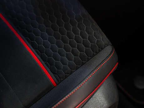 Volkswagen Golf 2.0 Golf Clubsport GTi TSi Semi-Auto 5dr 16