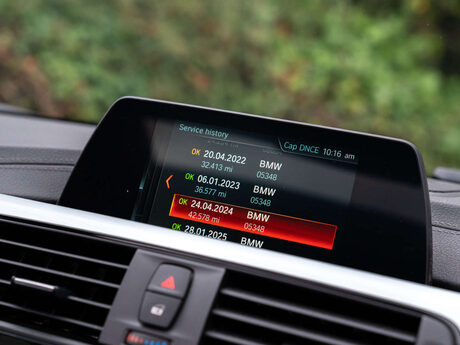 BMW 3 Series 3.0 335d xDrive M Sport Shadow Edition Auto 4WD 5dr 26