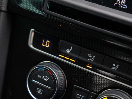 Volkswagen Golf 2.0 Golf GTi Performance 5dr 20