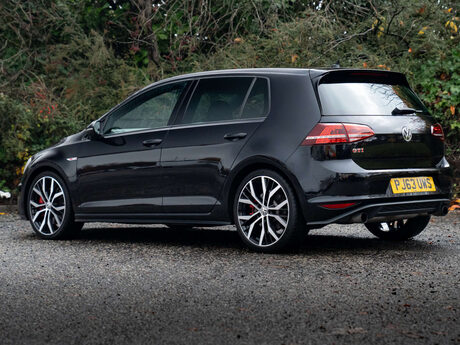 Volkswagen Golf 2.0 Golf GTi Performance 5dr 4