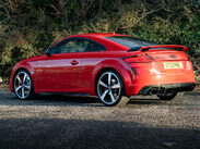 Audi TT 2.5 TT RS Vorsprung TFSI Quattro Semi-Auto 4WD 3dr 7