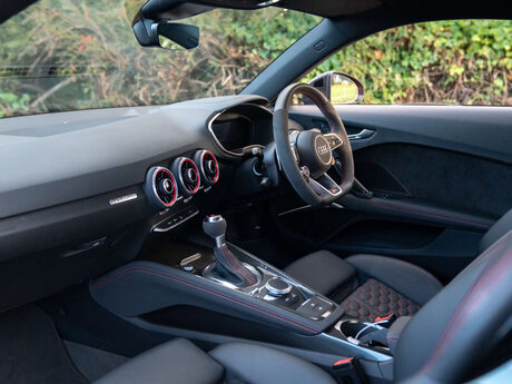 Audi TT 2.5 TT RS Vorsprung TFSI Quattro Semi-Auto 4WD 3dr 13