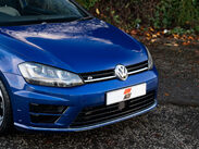 Volkswagen Golf 2.0 Golf R 4WD 3dr 20