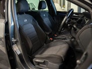 Volkswagen Golf 2.0 Golf R TSi 4Motion Semi-Auto 4WD 5dr 9