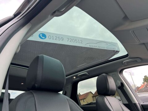 Land Rover Discovery Sport 2.0 TD4 HSE Black Auto 4WD Euro 6 (s/s) 5dr 3