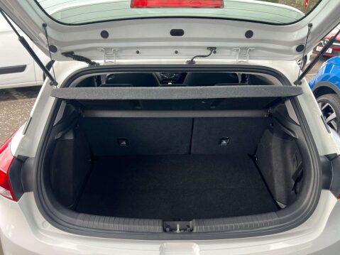 Hyundai i20 1.2 SE Euro 6 3dr 15