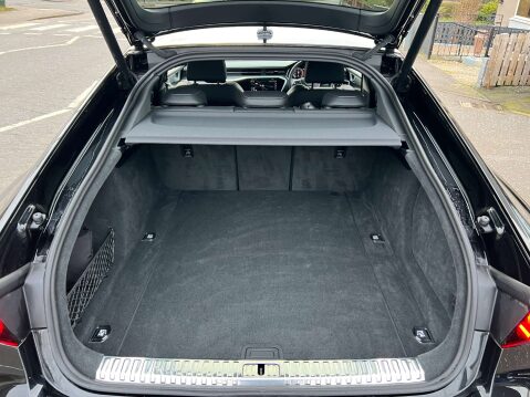 Audi A7 2.0 A7 Sportback 40 TDI MHEV Black Edition Quattro Semi-Auto 4WD 5dr 19