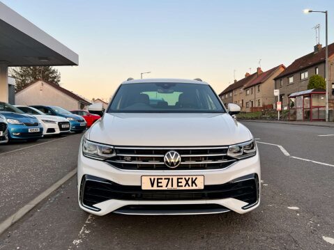 Volkswagen Tiguan 2.0 Tiguan R-Line TSi 4Motion Semi-Auto 4WD 5dr 10