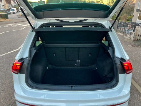Volkswagen Tiguan 2.0 Tiguan R-Line TSi 4Motion Semi-Auto 4WD 5dr 27