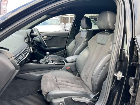 Audi A4 2.0 A4 Black Edition 35 TFSI 5dr 14