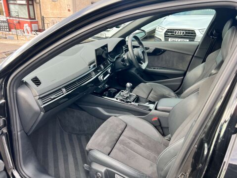 Audi A4 2.0 A4 Black Edition 35 TFSI 5dr 15